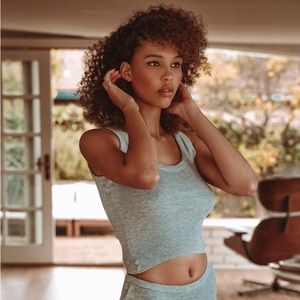 *NWT Gooseberry Intimates Les Girls Gray cropped tank size small